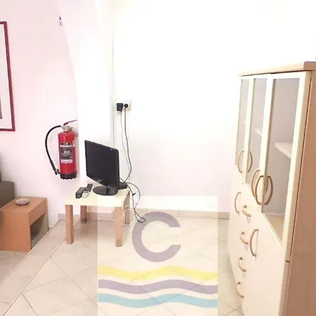 Gilda 1 Apartment *